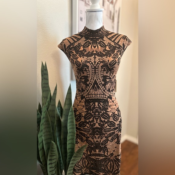 Anthropologie Mock-Neck Cap-Sleeve Slim Knit Dress - Picture 8 of 11